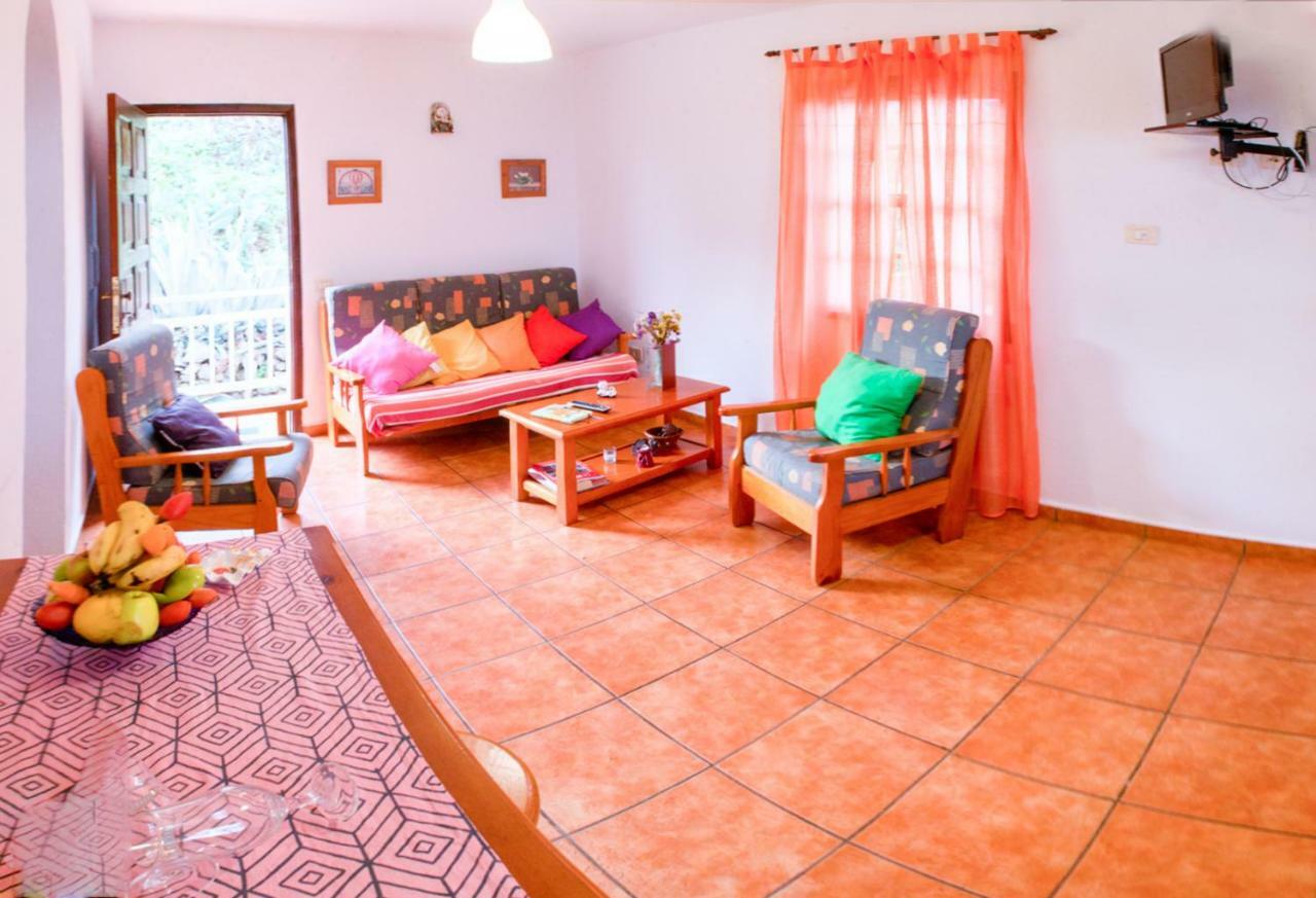 Bodega Goyo Apartment Puntallana Bagian luar foto